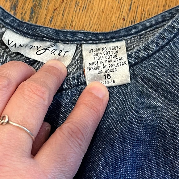 VANITY FAIR – Embroidered Denim Dress – Size 16 - Picture 3 of 10